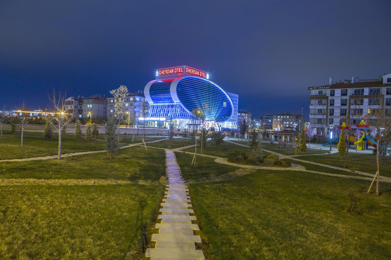 Gherdan Gold Hotel Коня Екстериор снимка