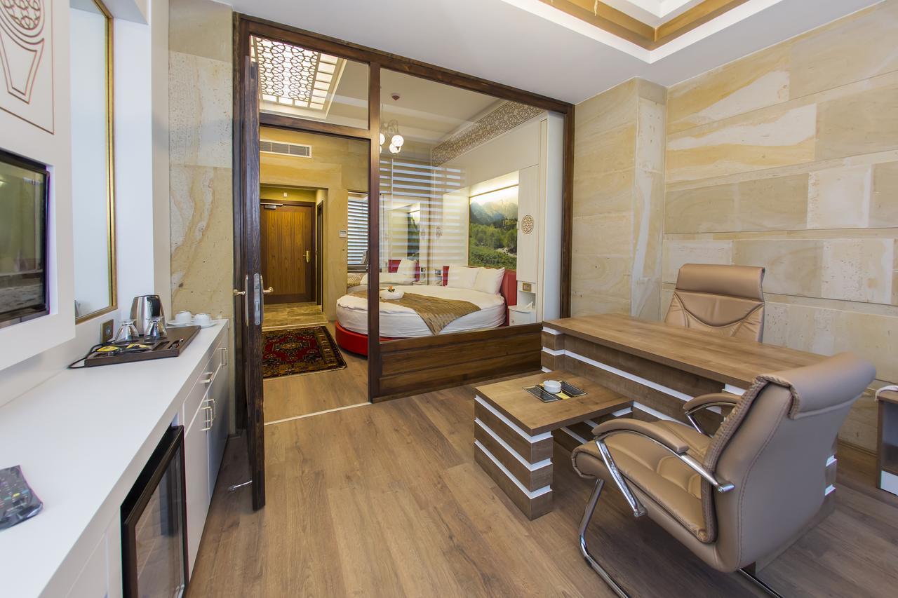 Gherdan Gold Hotel Коня Екстериор снимка