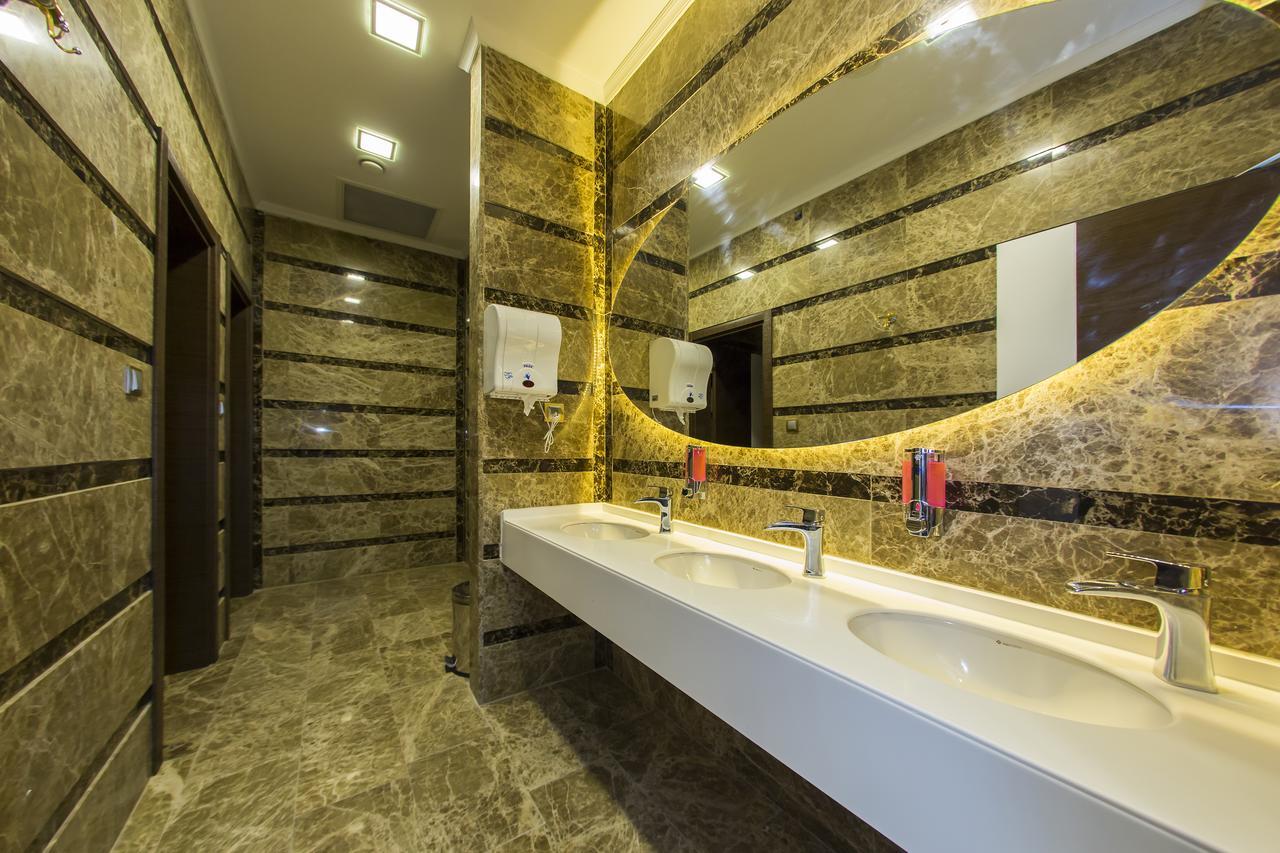 Gherdan Gold Hotel Коня Екстериор снимка