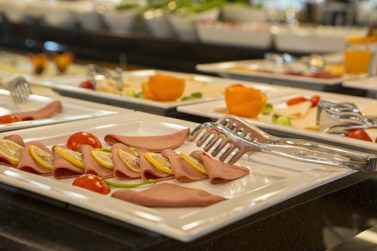 Gherdan Gold Hotel Коня Екстериор снимка